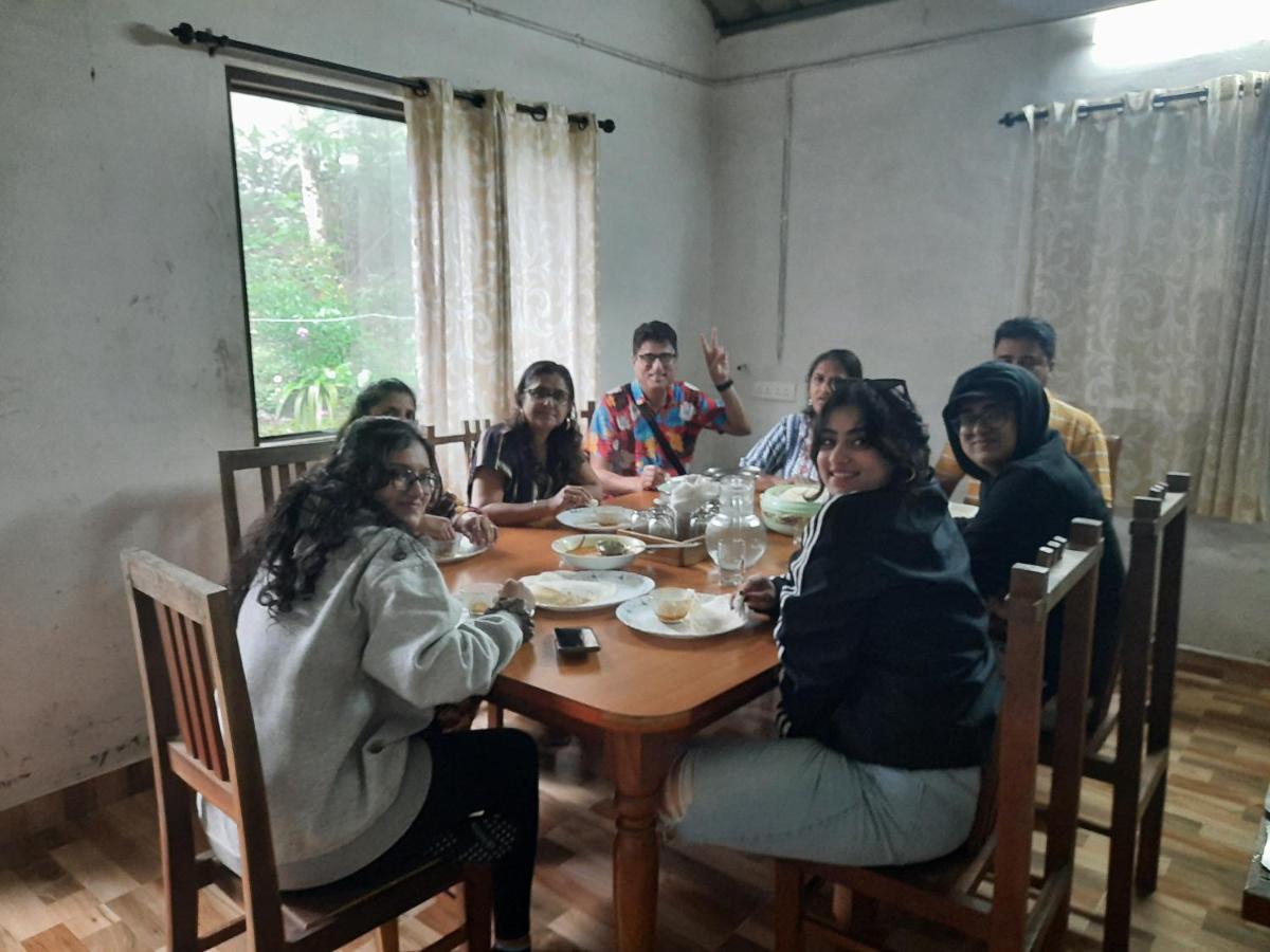 Sopanam Heritage Thekkady Exteriör bild